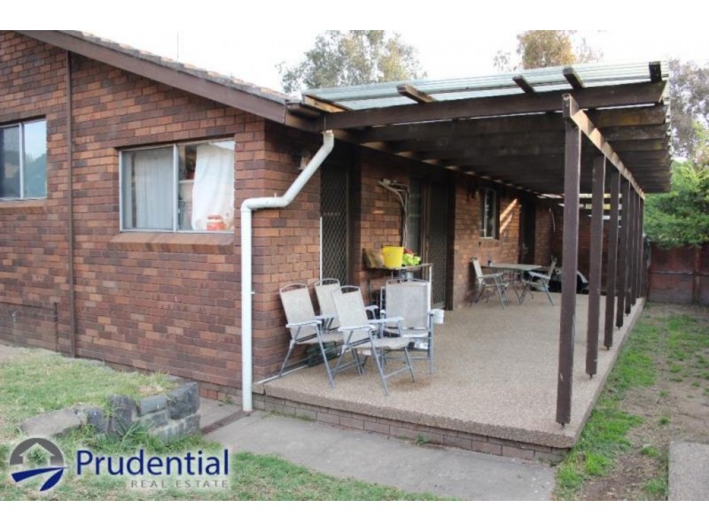 6 Sedgwick Street, Leumeah NSW 2560