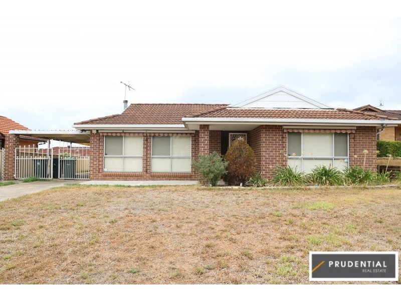 7 Viscount Close, Raby NSW 2566