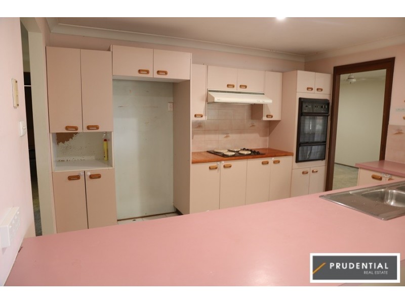 7 Viscount Close, Raby NSW 2566