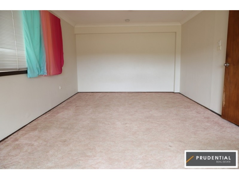 7 Viscount Close, Raby NSW 2566