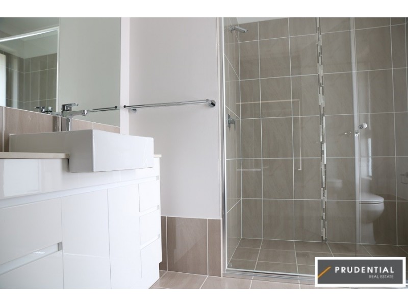 22 Williamson Street, Oran Park NSW 2570