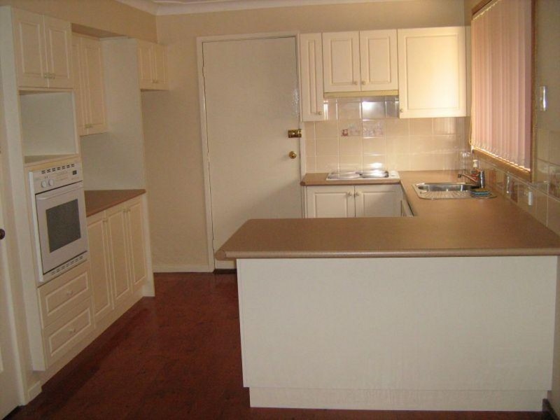 33 Conjola Place, Leumeah, Leumeah NSW 2560