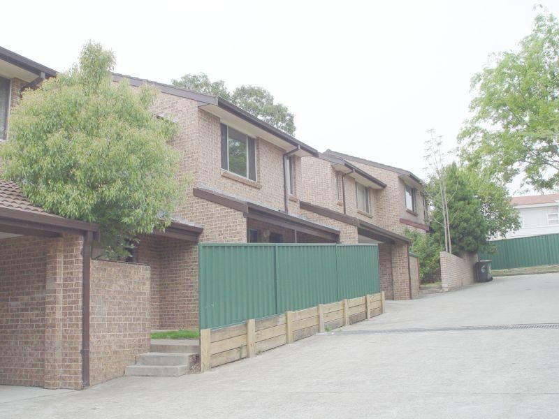 9/22 Moore Street, Campbelltown, Campbelltown NSW 2560