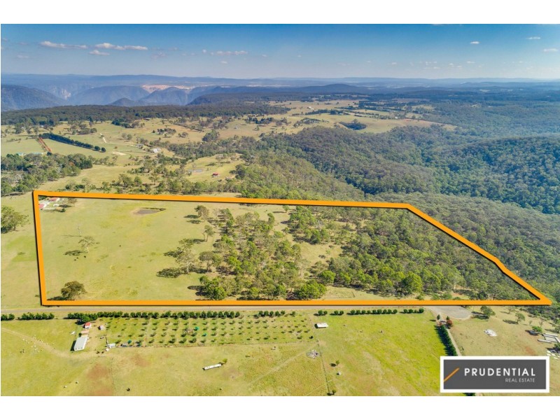 54 Binghams Lane, Tallong NSW 2579