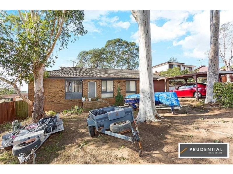 9 Jarndyce Avenue, Ambarvale NSW 2560