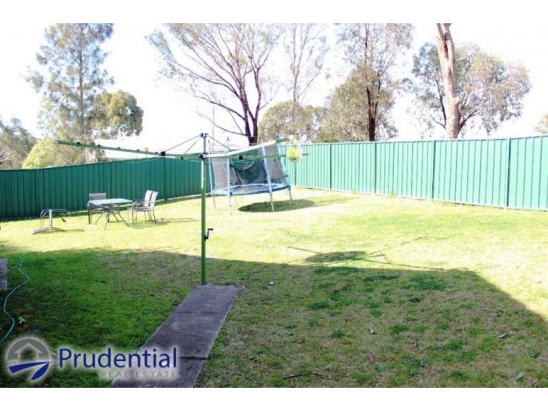 60 Anthony Drive, Rosemeadow NSW 2560