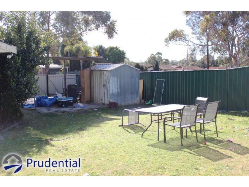 60 Anthony Drive, Rosemeadow NSW 2560