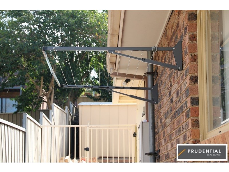 15a Crispsparkle Drive, Ambarvale NSW 2560