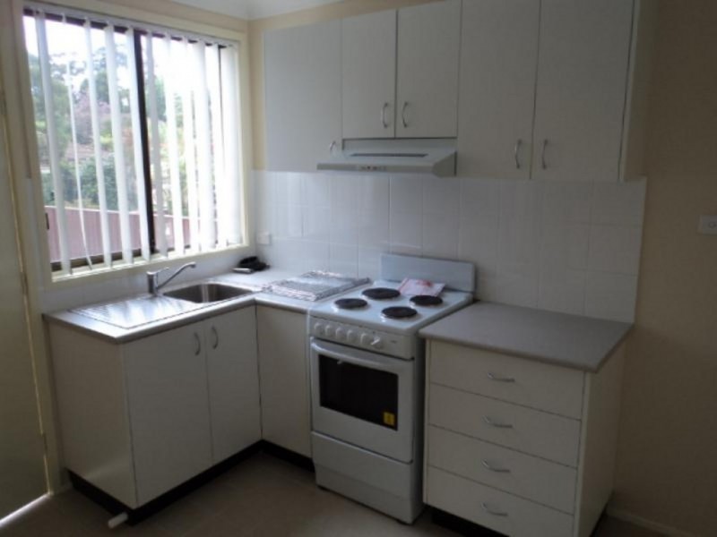 9A Kooloona Cres, Bradbury NSW 2560