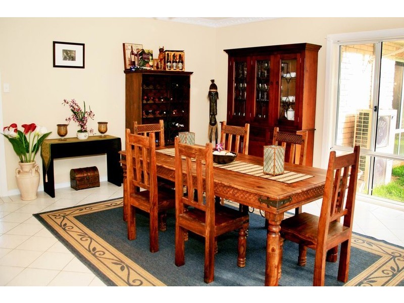 25 Cameron Place, St Helens Park NSW 2560