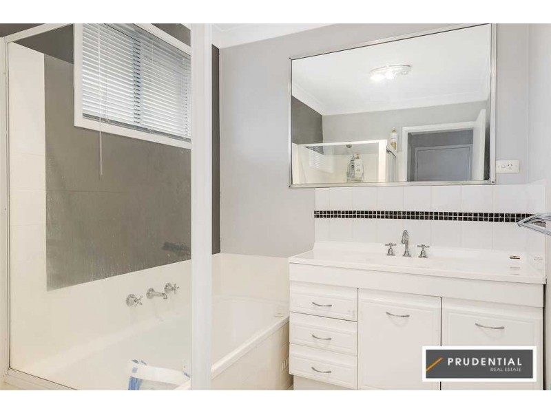 10/211 Oxford Road, Ingleburn NSW 2565