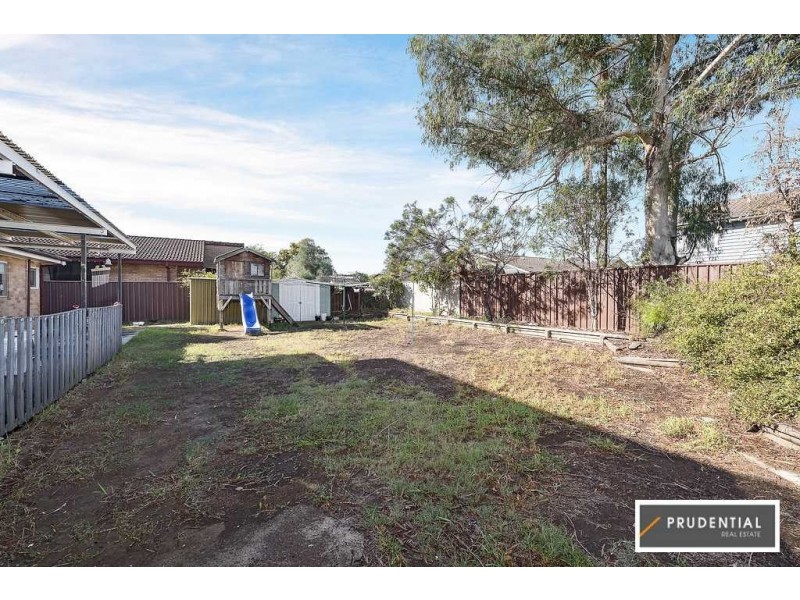 28 Anembo Street, Bradbury NSW 2560