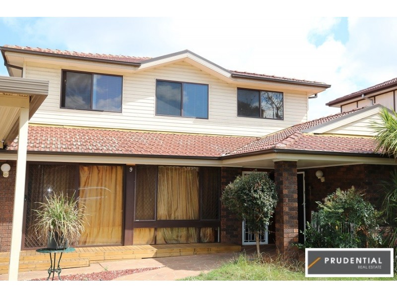 9 Clovelly Place, Woodbine NSW 2560