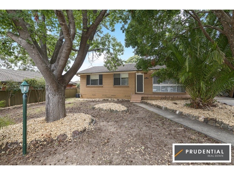 6 Peppin Place, Elderslie NSW 2570