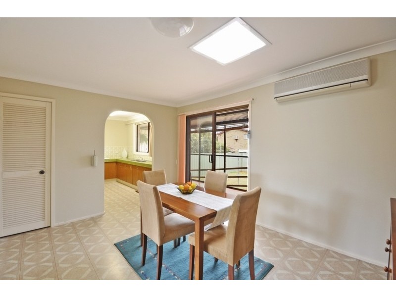 Ruse NSW 2560