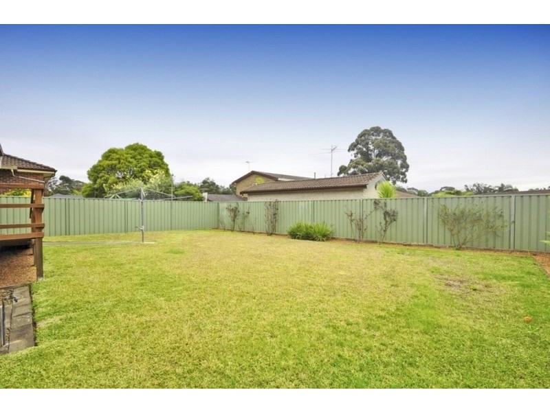 Ruse NSW 2560