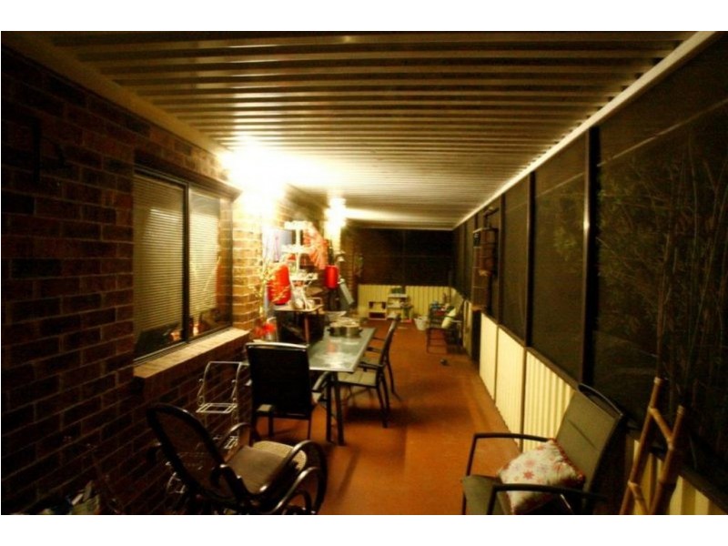 24 Macquarie Avenue, Campbelltown NSW 2560