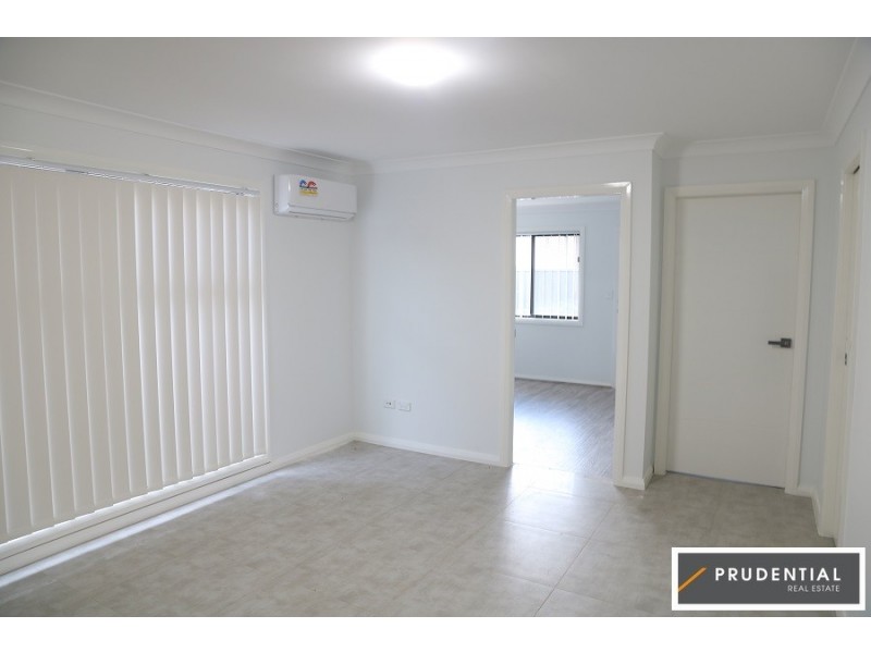 27a Tamora Street, Rosemeadow NSW 2560