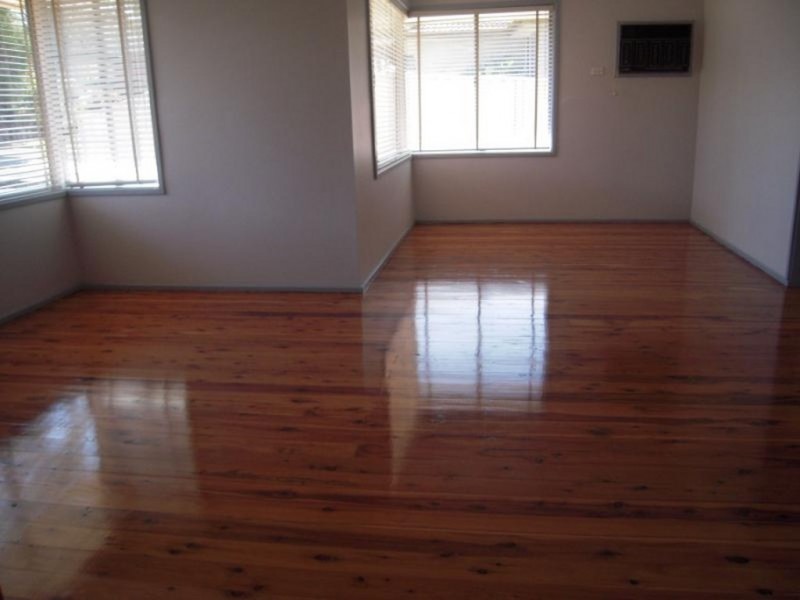 66 Berallier Drive, Camden South NSW 2570