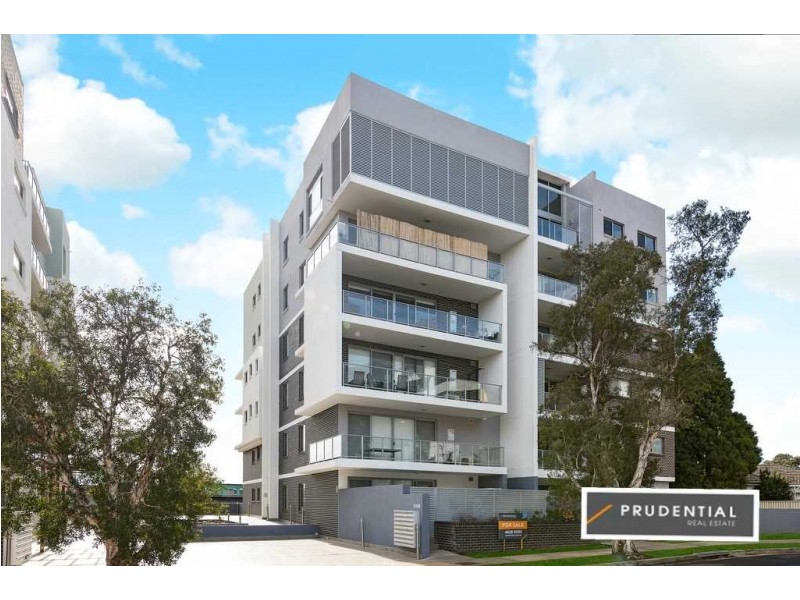 42/12-20 Tyler Street, Campbelltown NSW 2560