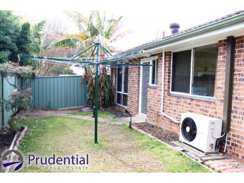 2/63 Kingsclare, Leumeah NSW 2560