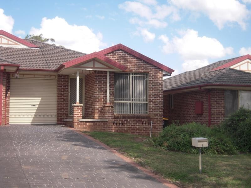 2/20 Astelia Ave, Macquarie Fields, Macquarie Fields NSW 2564
