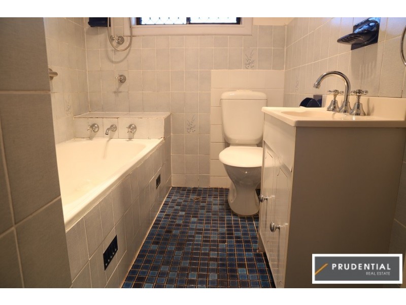 1 Bailley Street, Leumeah NSW 2560