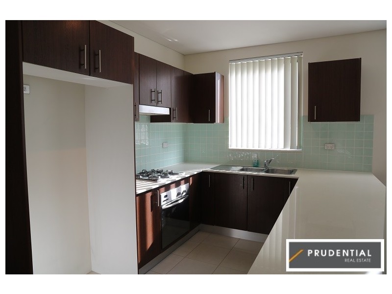 27/12-18 Bathurst Street, Liverpool NSW 2170