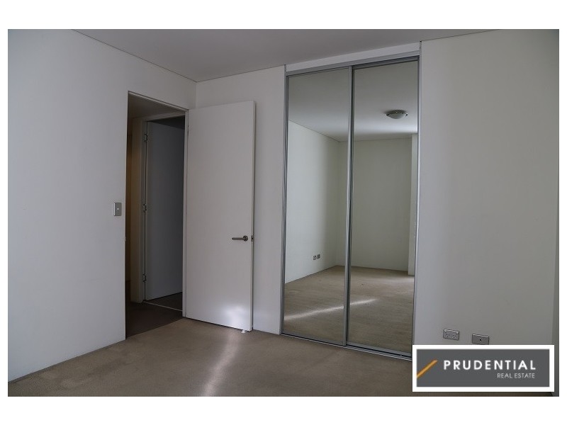 27/12-18 Bathurst Street, Liverpool NSW 2170