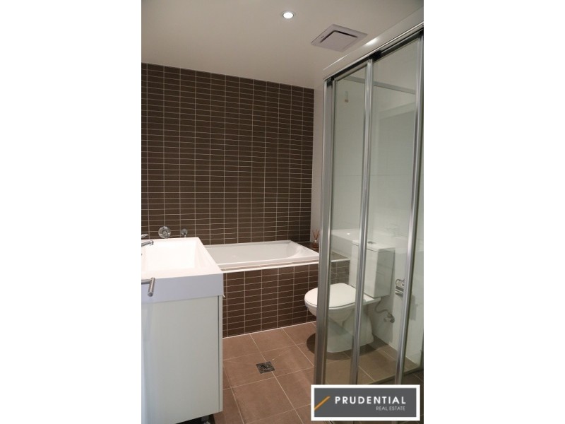 27/12-18 Bathurst Street, Liverpool NSW 2170