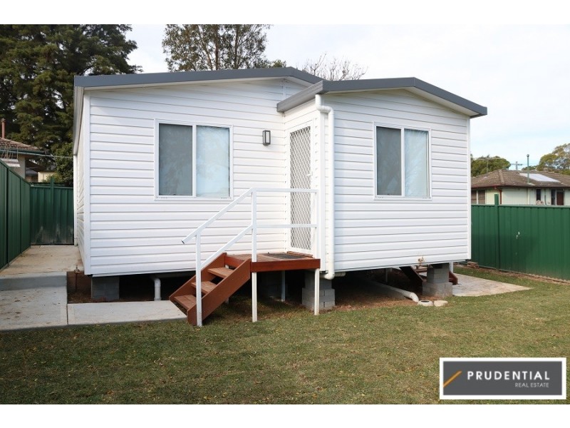 3A Chaucer Place, Leumeah NSW 2560