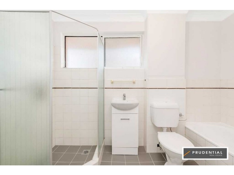 11/26-28 Kingsclare Street, Leumeah NSW 2560