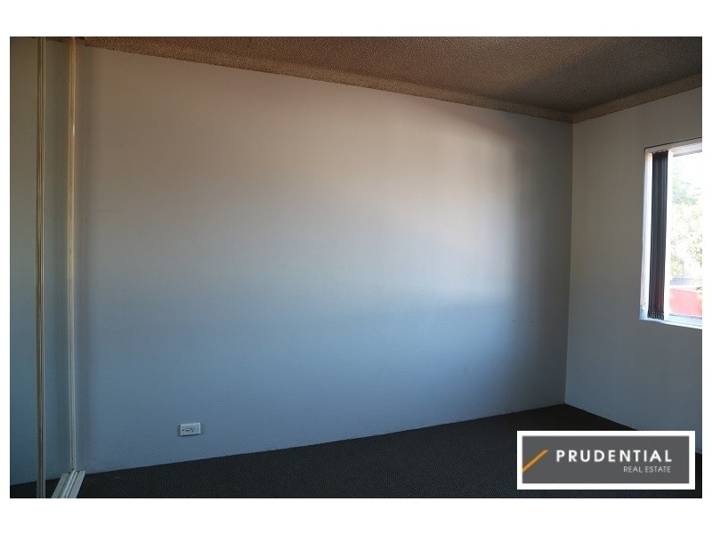 6/60 Lithgow Street, Campbelltown NSW 2560