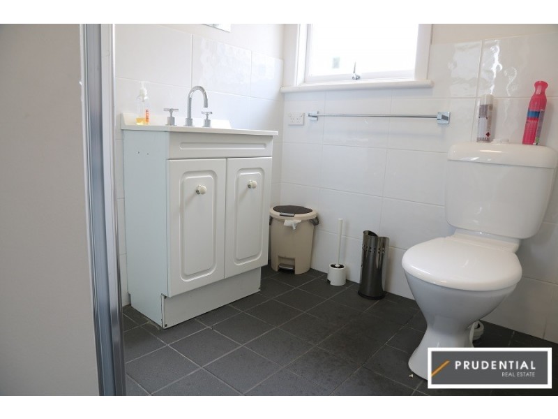 530 Pembroke Rd, Leumeah NSW 2560