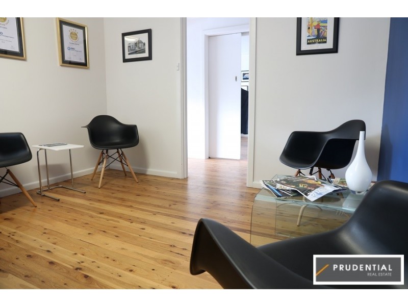 530 Pembroke Rd, Leumeah NSW 2560