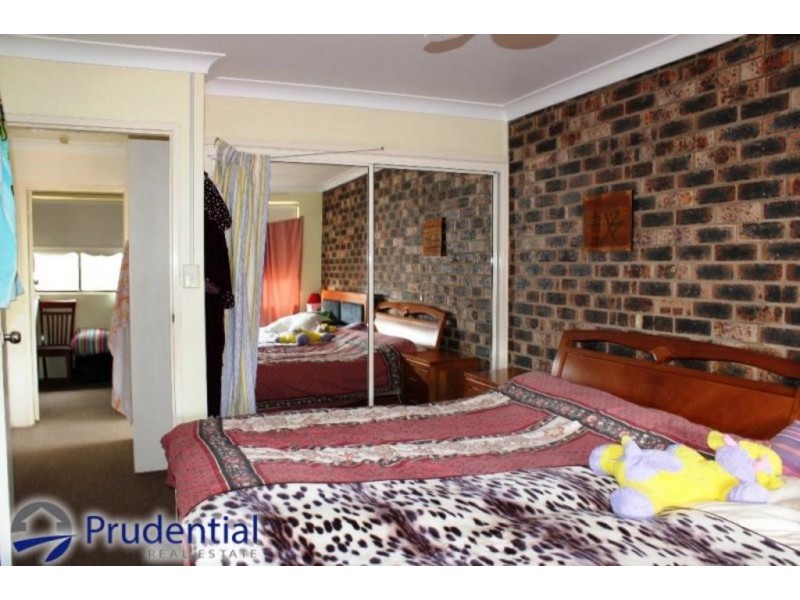 1/19 Stewart Street, Campbelltown NSW 2560