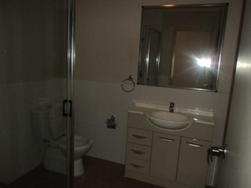 7-9/46 King Street, Campbelltown NSW 2560