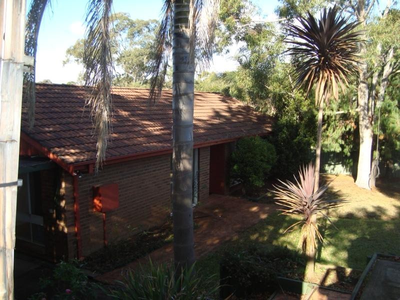 55 Woodcourt St, Ambarvale NSW 2560