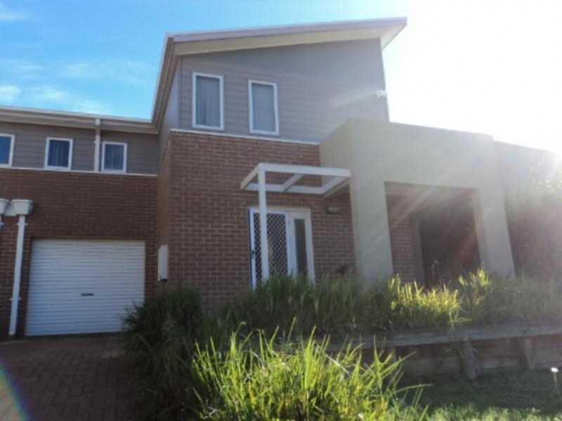 24 St Simon Cl, Blair Athol NSW 2560