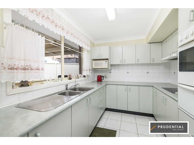 1 Yulunga Place, Bradbury NSW 2560