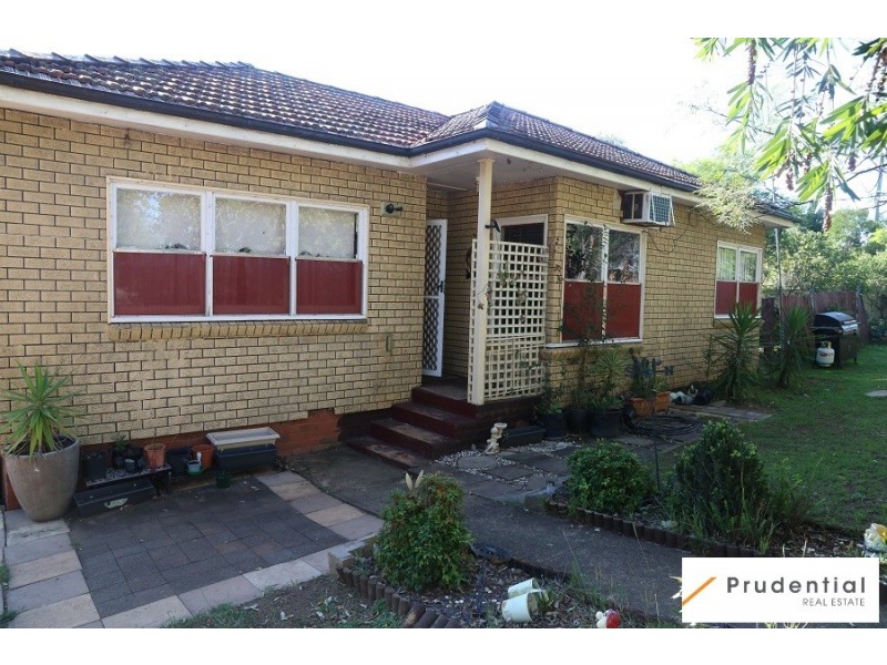 1 St Johns Road, Campbelltown NSW 2560
