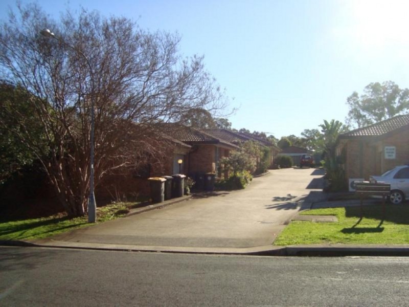 3/16 Alderney St, Minto NSW 2566