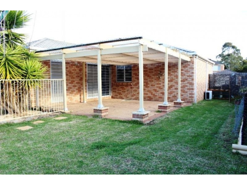 30 Lysander Avenue, Rosemeadow NSW 2560