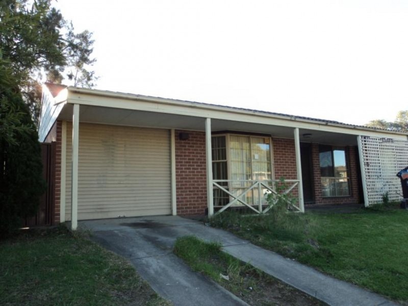 2 Spitfire Drive, Raby NSW 2566