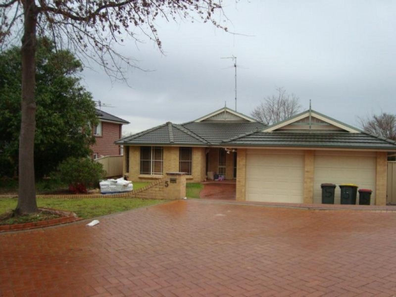 5 Denbigh Place, Harrington Park NSW 2567
