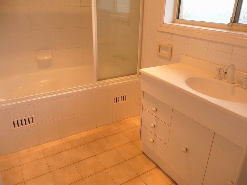 Campbelltown NSW 2560