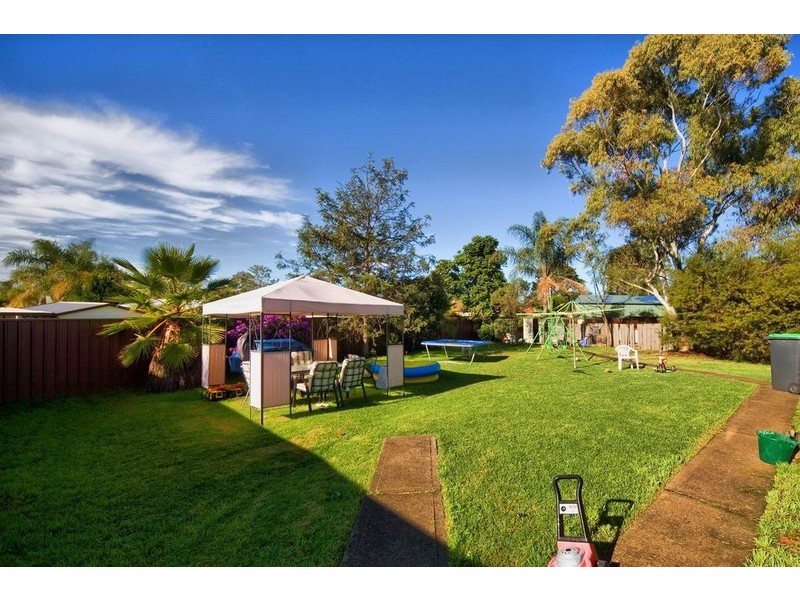 St Helens Park NSW 2560