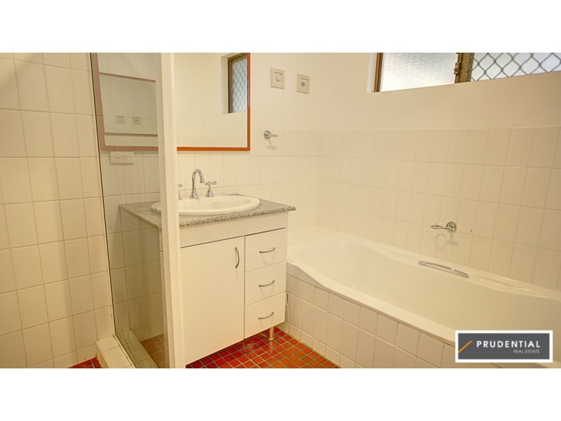 17 Peggotty Avenue, Ambarvale NSW 2560