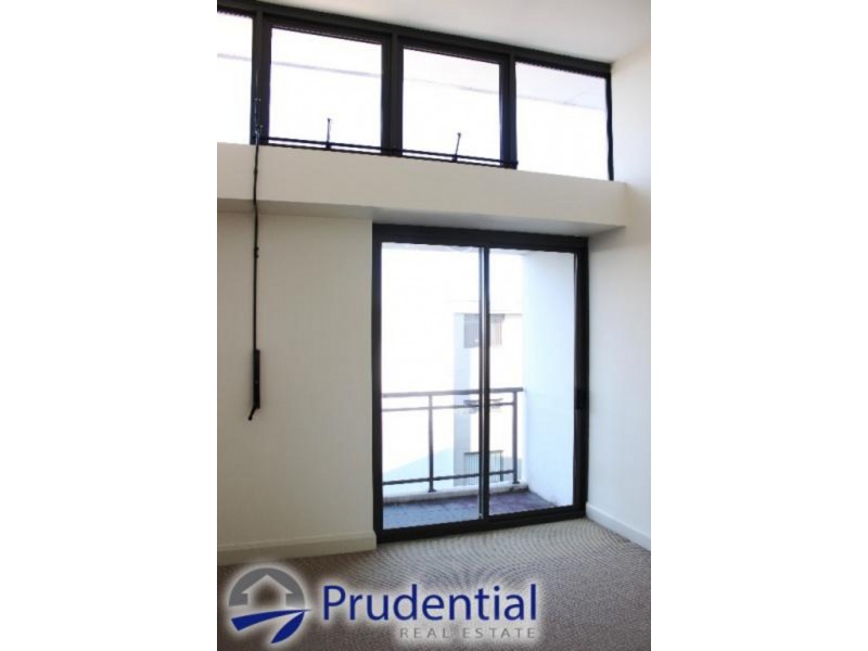 36F/541 Pembroke Road, Leumeah NSW 2560