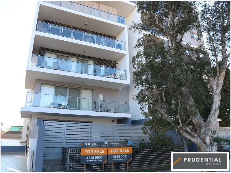 57/12-20 Tyler Street, Campbelltown NSW 2560